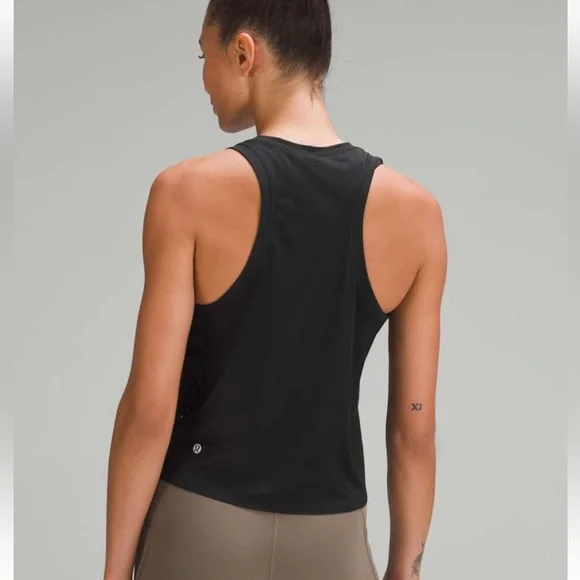 Fast and Free Race Length Tank - Picture 4 of 9